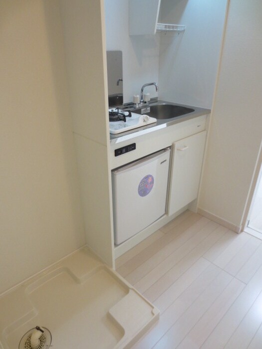 物件内観写真12　(洗濯機置場)