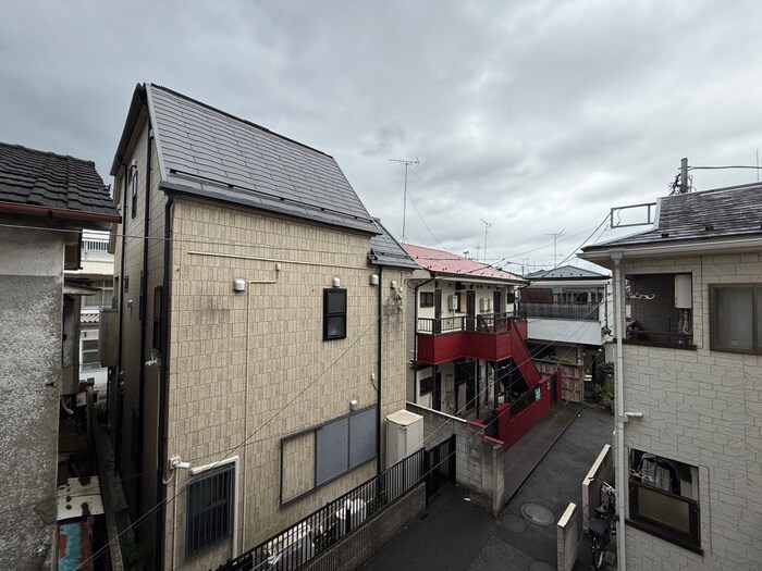 物件内観写真18　(室内からの展望)