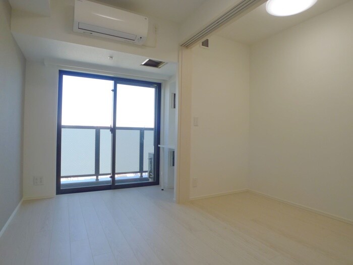 物件内観写真10　(内観写真)