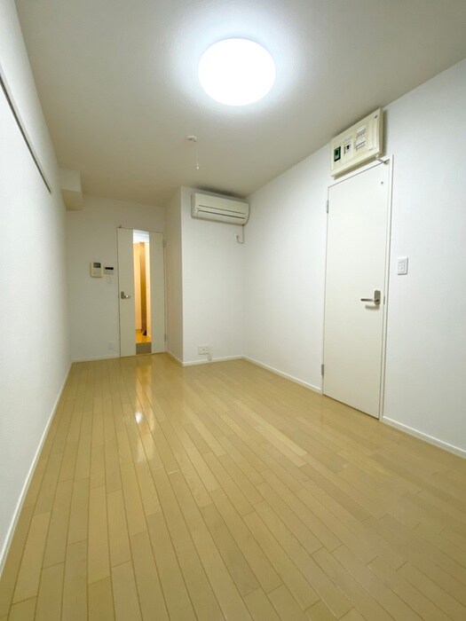 物件内観写真13　(居室)