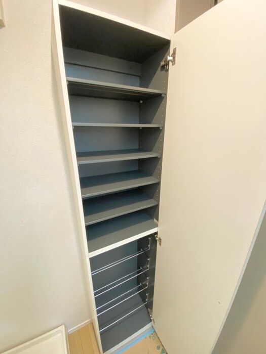 物件内観写真16　(靴箱)