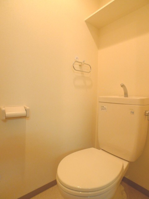 物件内観写真11　(トイレ)