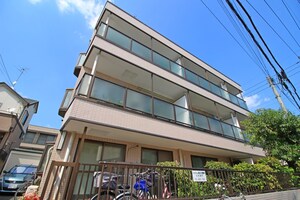 メゾンシャルム外観写真