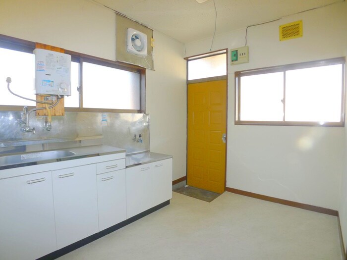 物件内観写真8　(内観写真)