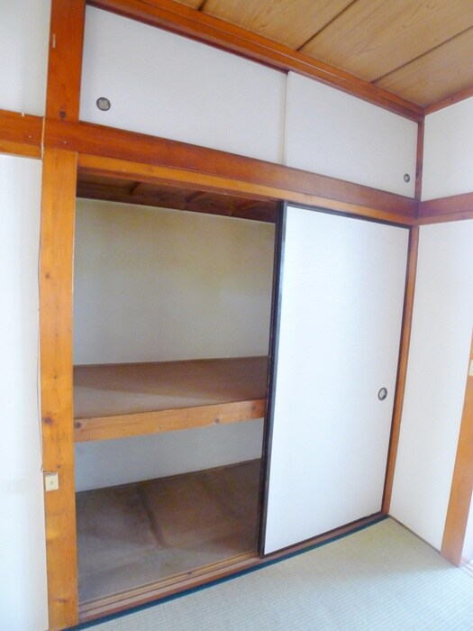 物件内観写真10　(収納)