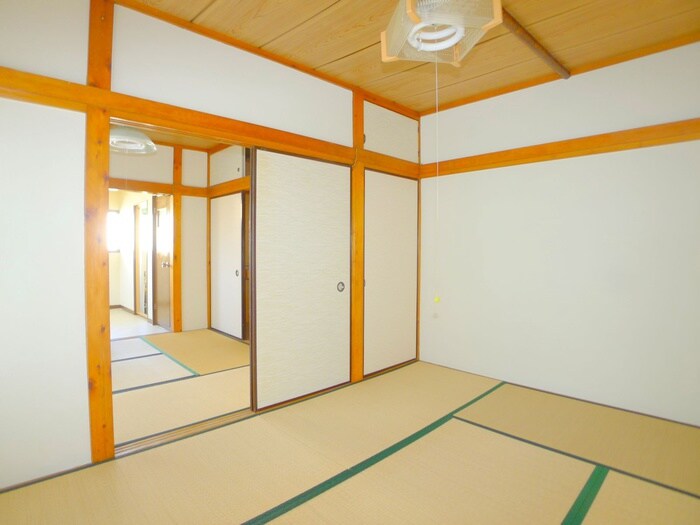 物件内観写真12　(居室)