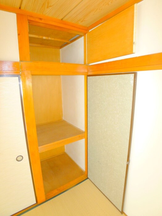 物件内観写真13　(収納)