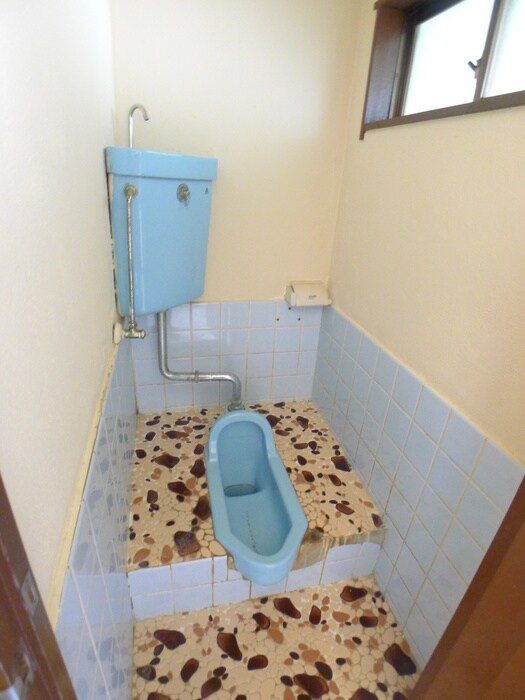 物件内観写真13　(トイレ)