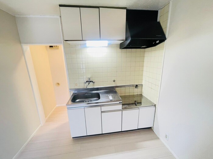 物件内観写真4　(キッチン)