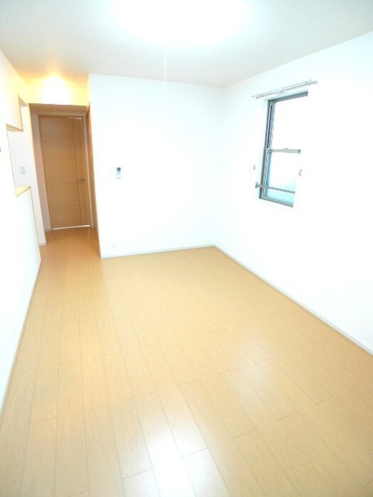 物件内観写真12　(居室)