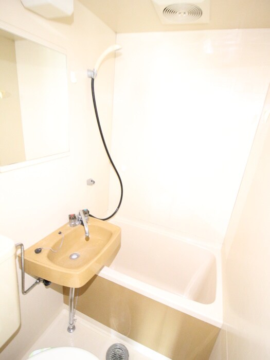 物件内観写真11　(バス／シャワールーム等)