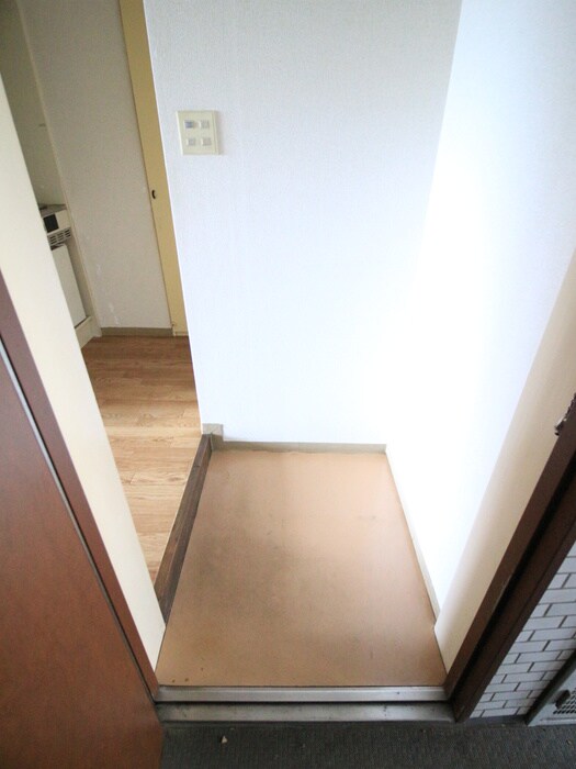 物件内観写真19　(玄関)