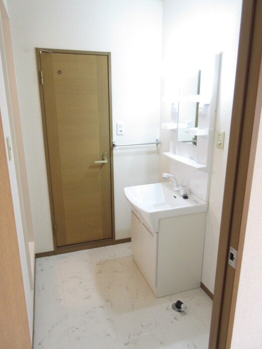 物件内観写真6　(洗面)