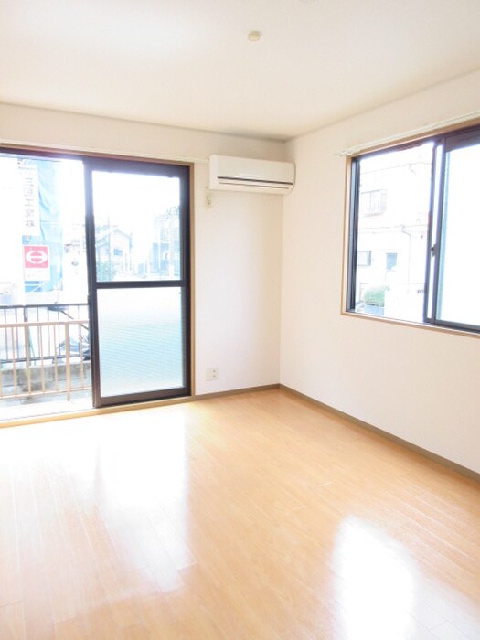 物件内観写真11　(居室)