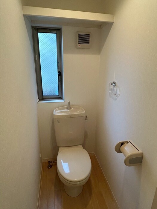 物件内観写真10　(トイレ)