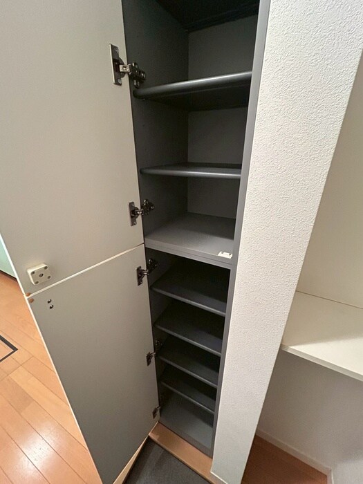 物件内観写真15　(靴箱)