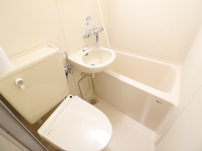 物件内観写真13　(バス／シャワールーム等)