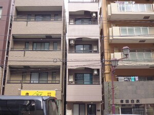 ＣＬビル外観写真