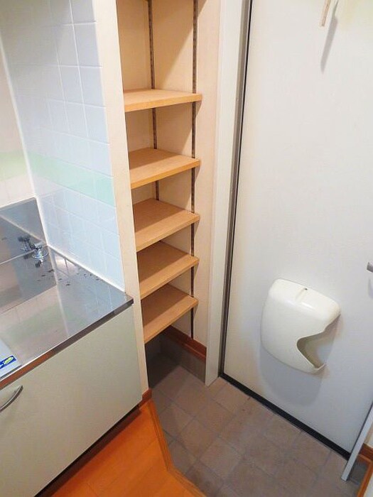 物件内観写真15　(玄関)