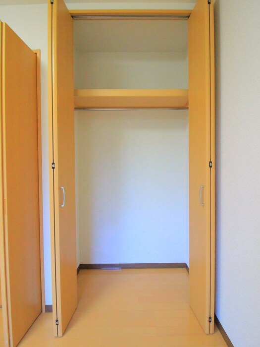 物件内観写真11　(収納)
