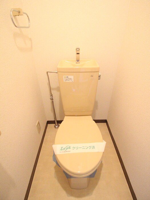 物件内観写真15　(トイレ)