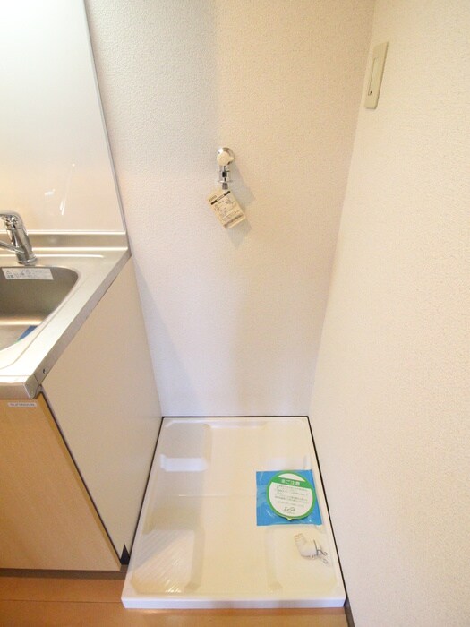 物件内観写真19　(洗濯機置場)