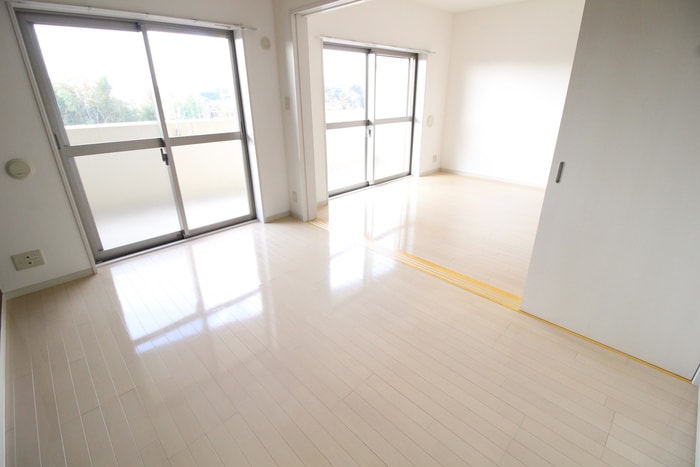 物件内観写真8　(居室)