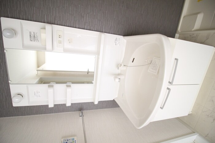 物件内観写真16　(洗面)