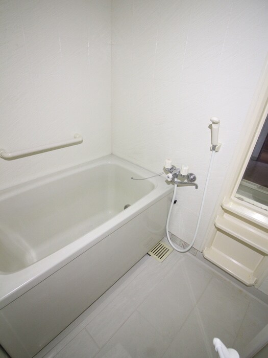 物件内観写真12　(バス／シャワールーム等)