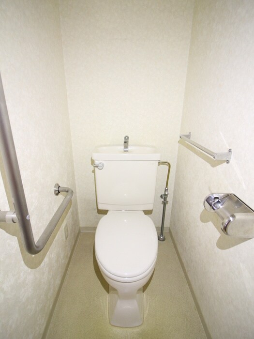 物件内観写真13　(トイレ)