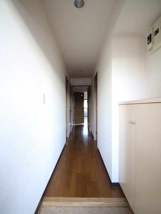 物件内観写真21　(玄関)