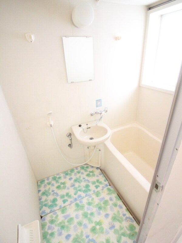 バス／シャワールーム等