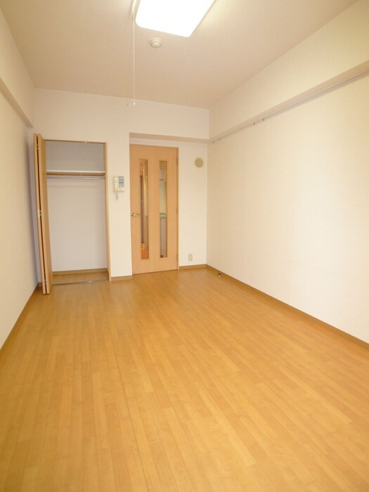 物件内観写真9　(内観写真)