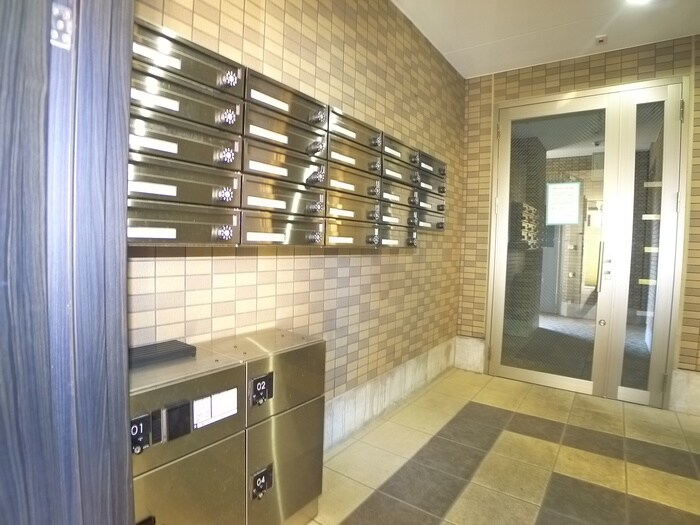 物件外観写真4　(建物設備)