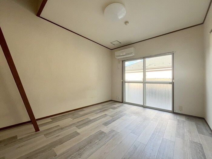 物件内観写真5　(居室)