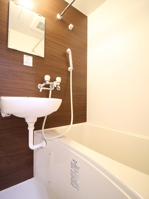 物件内観写真9　(バス／シャワールーム等)