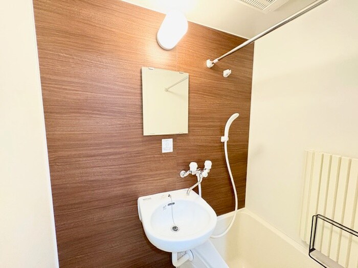 物件内観写真10　(洗面)