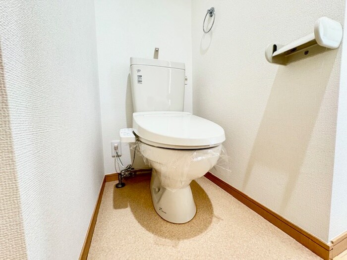 物件内観写真11　(トイレ)