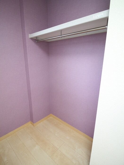 物件内観写真13　(収納)
