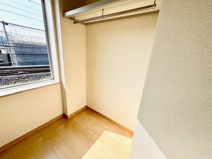 物件内観写真13　(収納)