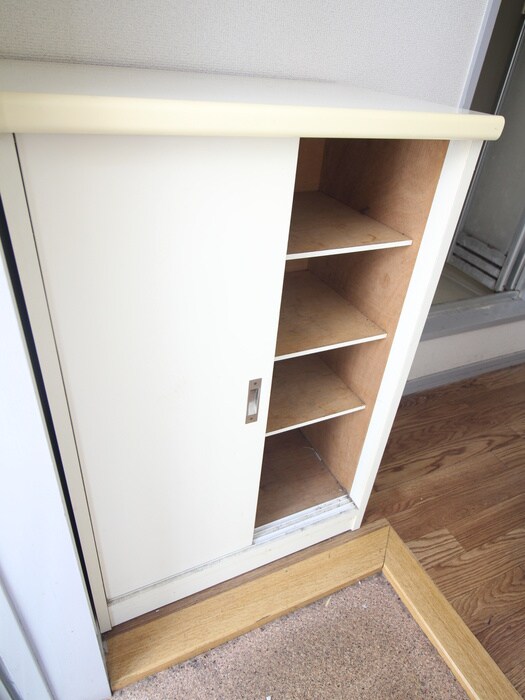 物件内観写真10　(靴箱)