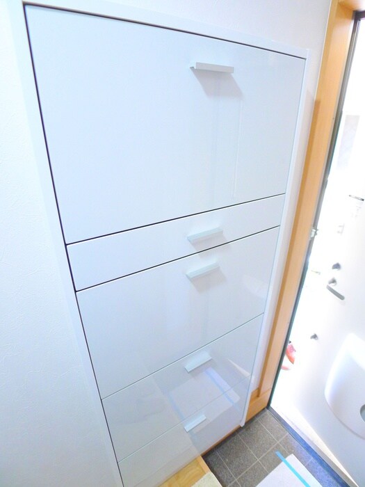 物件内観写真18　(靴箱)