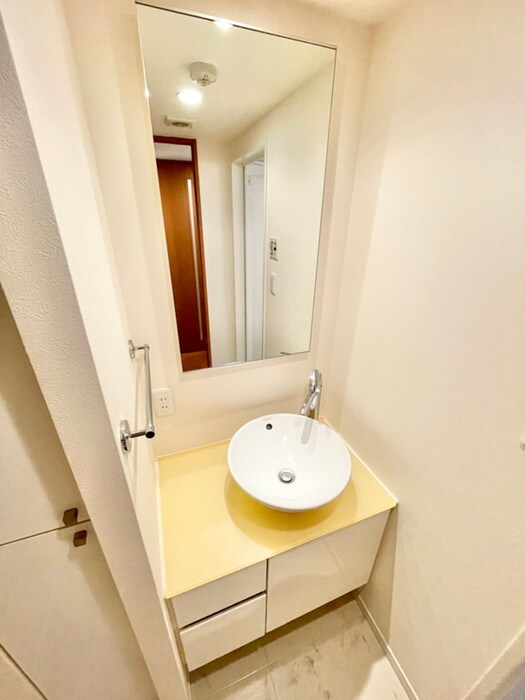 物件内観写真12　(洗面)