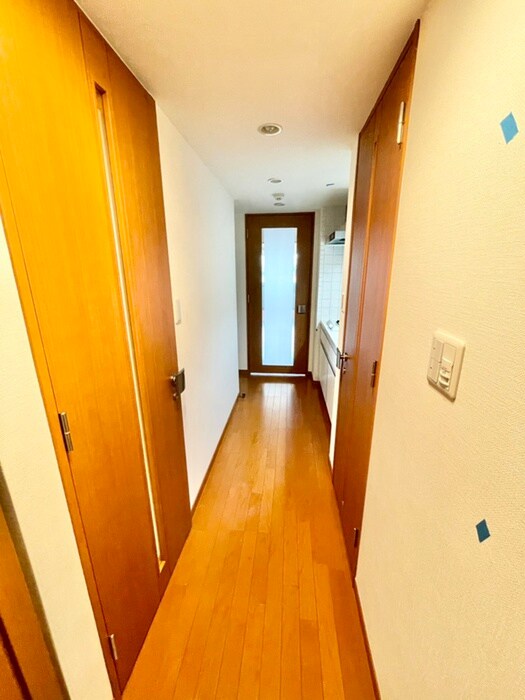 物件内観写真19　(廊下)