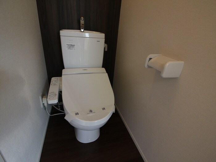 物件内観写真14　(トイレ)