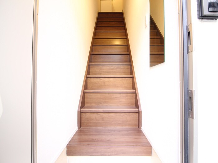 物件内観写真18　(廊下)