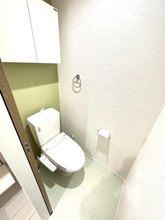 物件内観写真14　(トイレ)