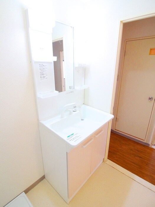 物件内観写真9　(洗面)