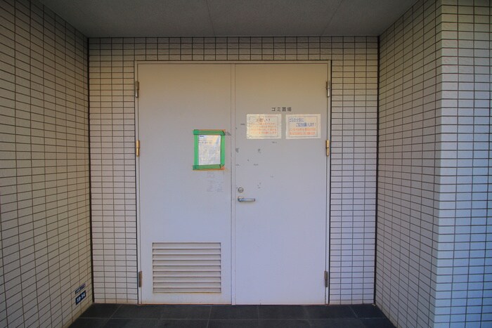 物件外観写真6　(建物設備)