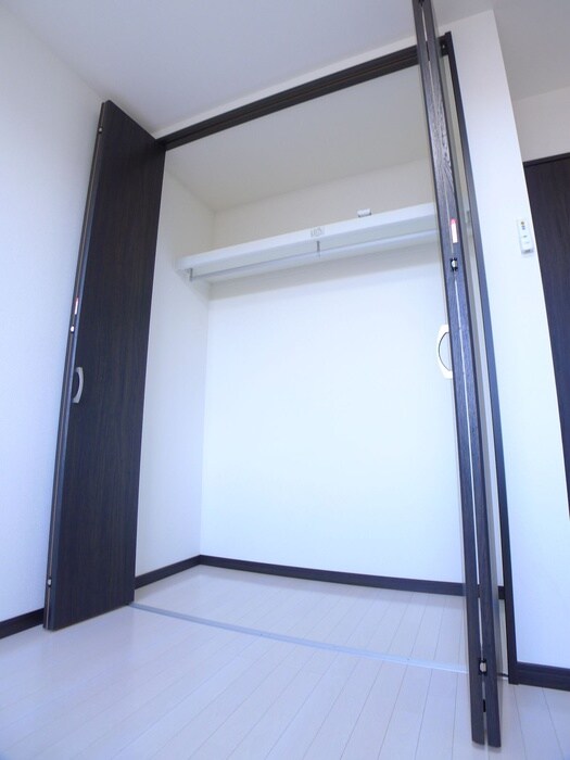 物件内観写真11　(収納)